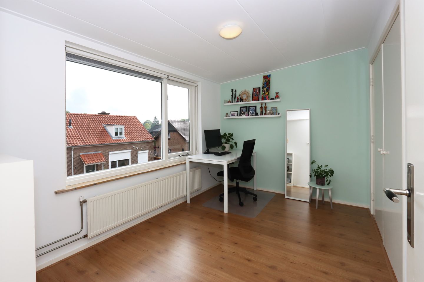 Renovated Terraced House Near Forest and Center in Groesbeek-Noord — 19