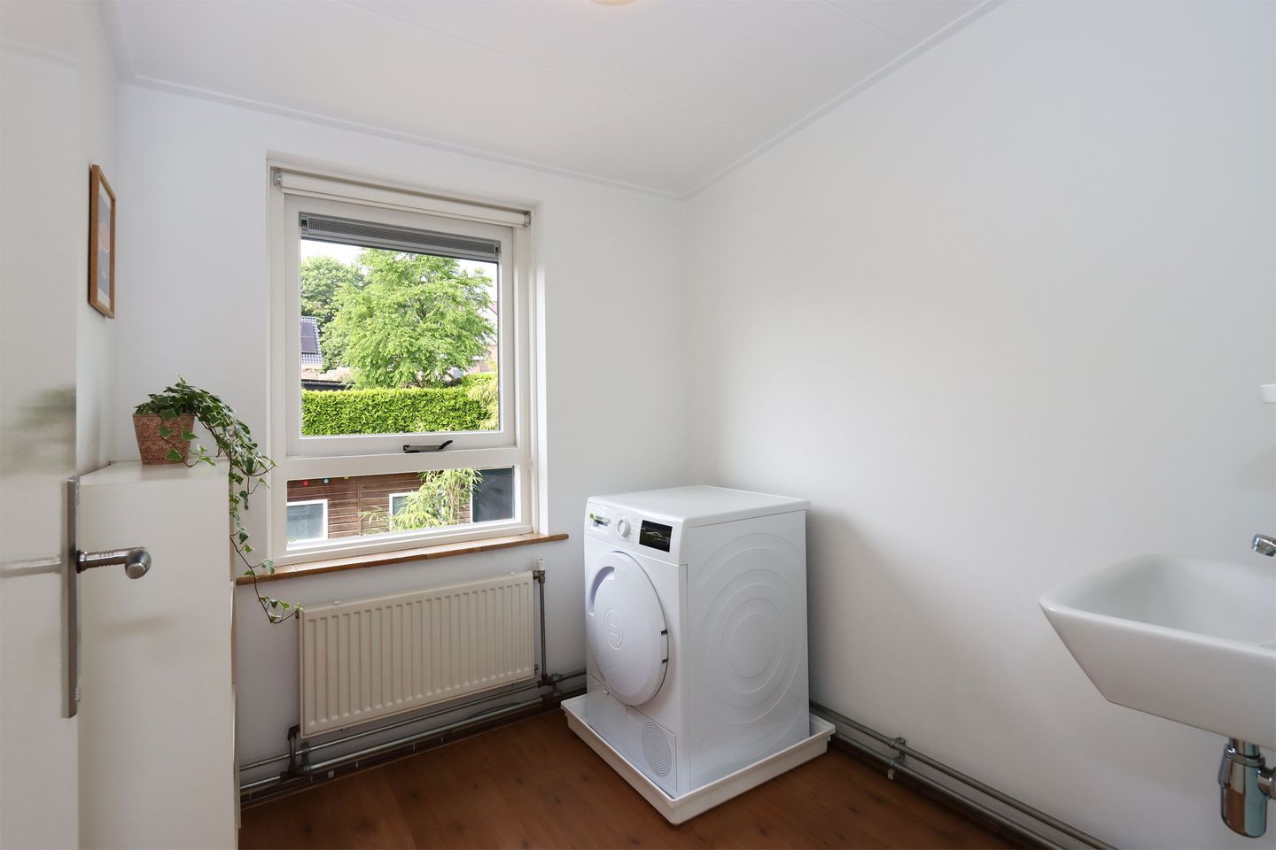 Renovated Terraced House Near Forest and Center in Groesbeek-Noord — 20