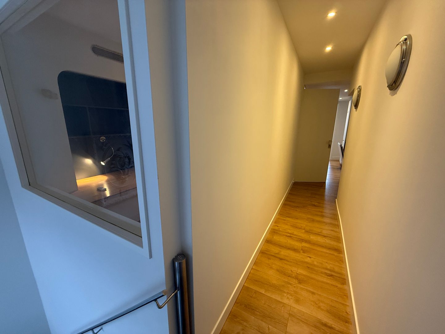 Bekijk foto 3 van Bloemkwekersstraat 72-A
