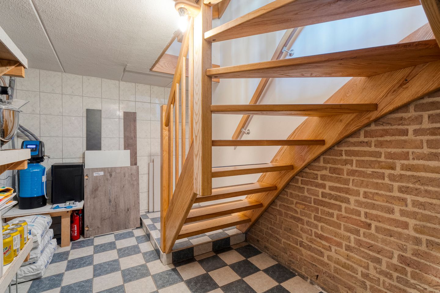 Photo 20 of Liezenstraat 30