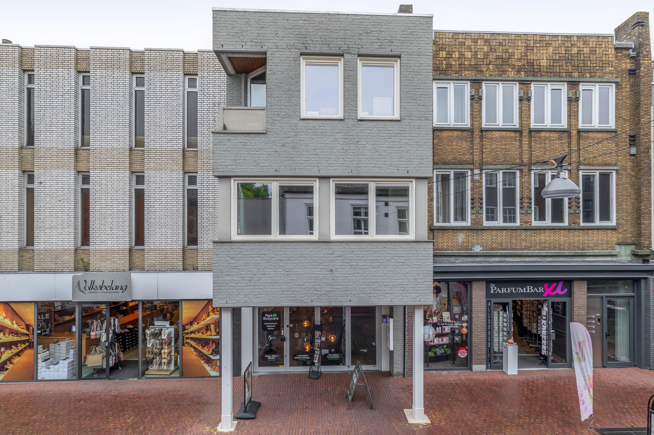 Photo 6 of Veestraat 32-A