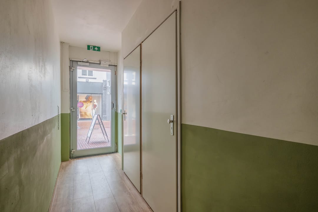Photo 7 of Veestraat 32-A
