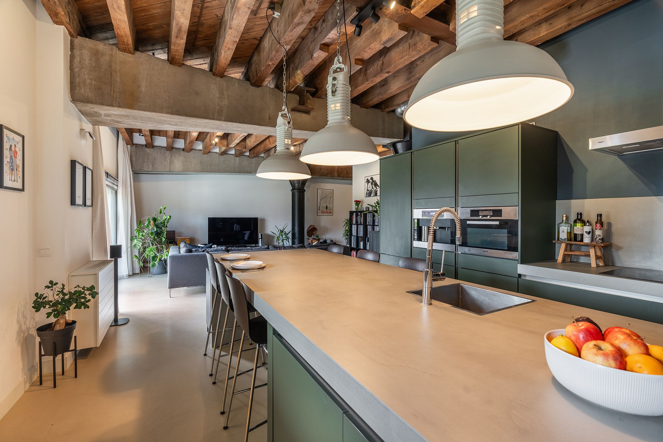 Foto 18 van Lloydstraat 32-D