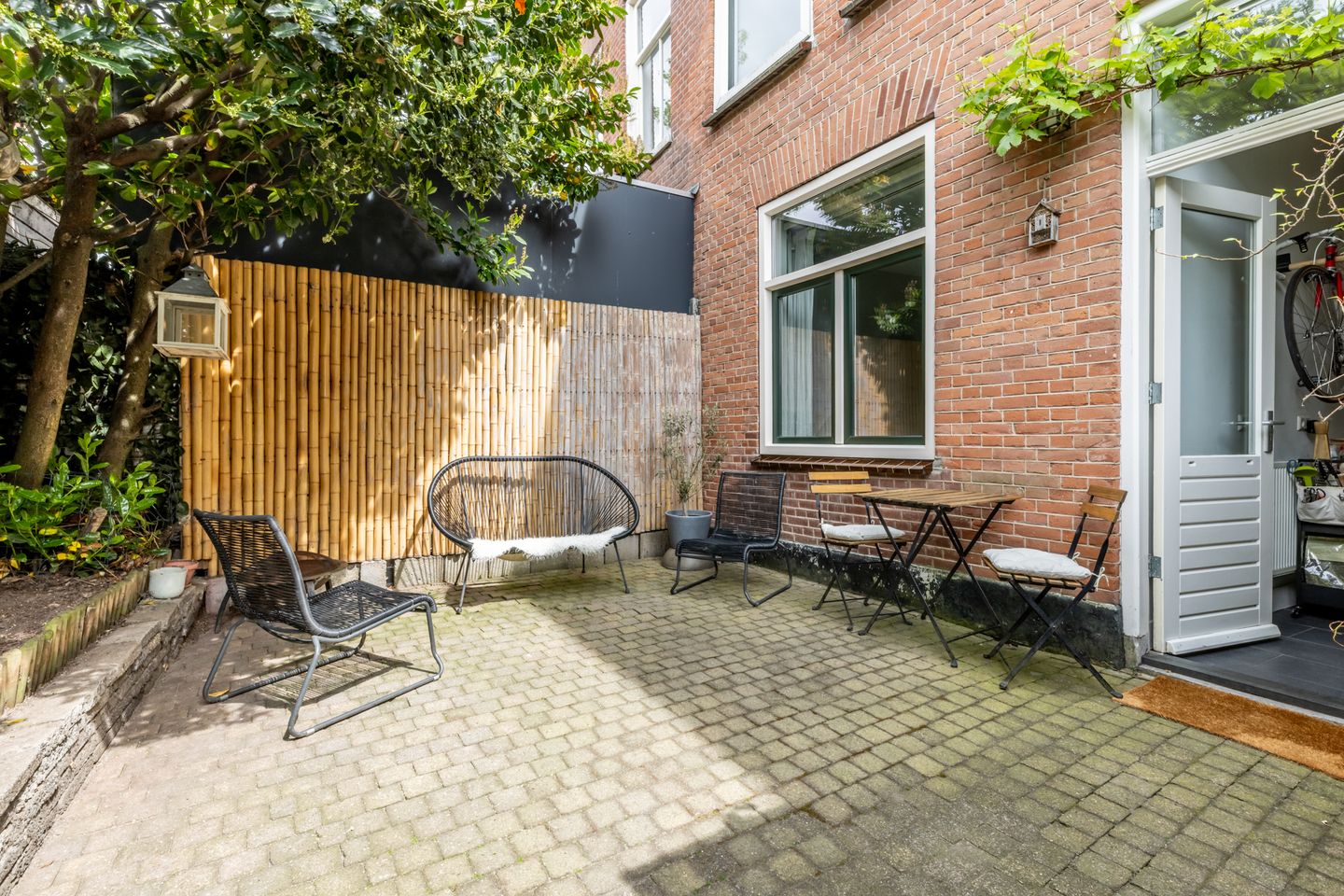 Foto 19 van Esschilderstraat 12-ZW