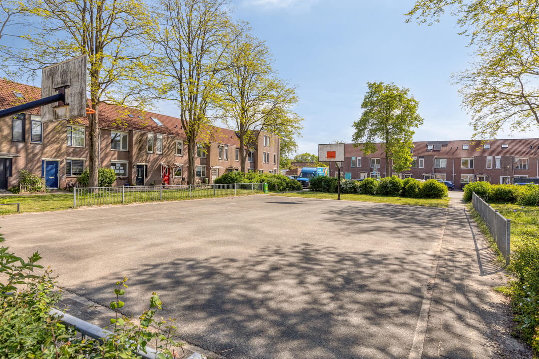 Foto 32 van Basisveenstraat 25