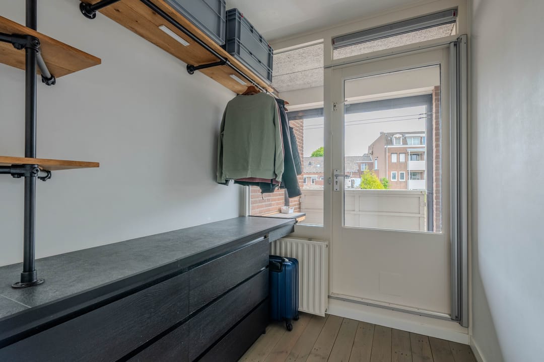 Photo 22 of Henseniusstraat 25