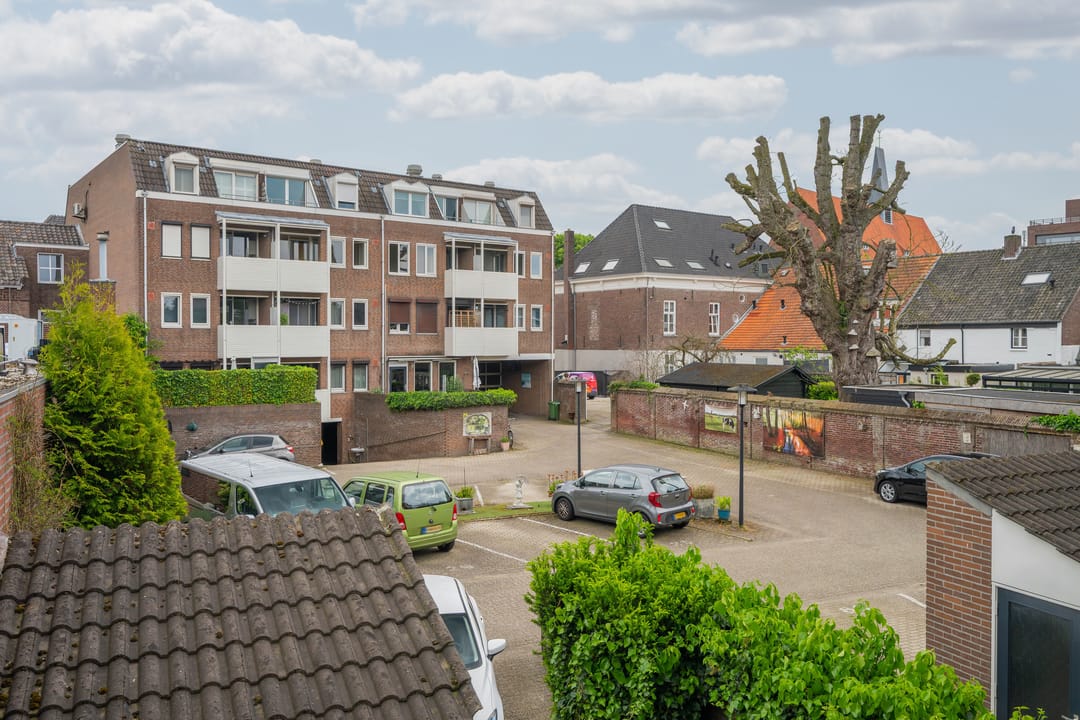 Photo 28 of Henseniusstraat 25