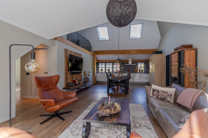Vrijstaande woning te koop: Torenlaan 22, Eastermar