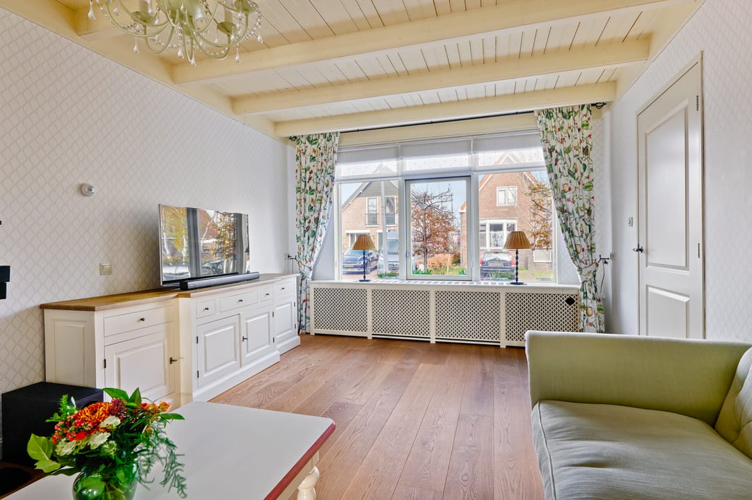 Photo 8 of van Beekstraat 162