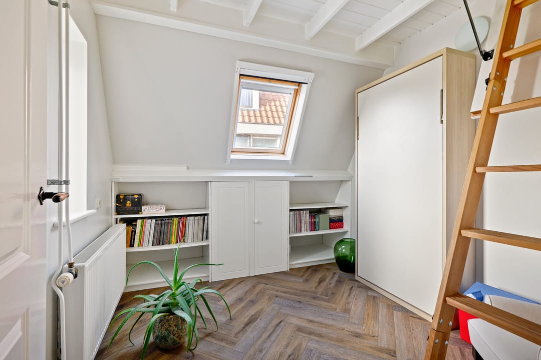 Photo 32 of van Beekstraat 162