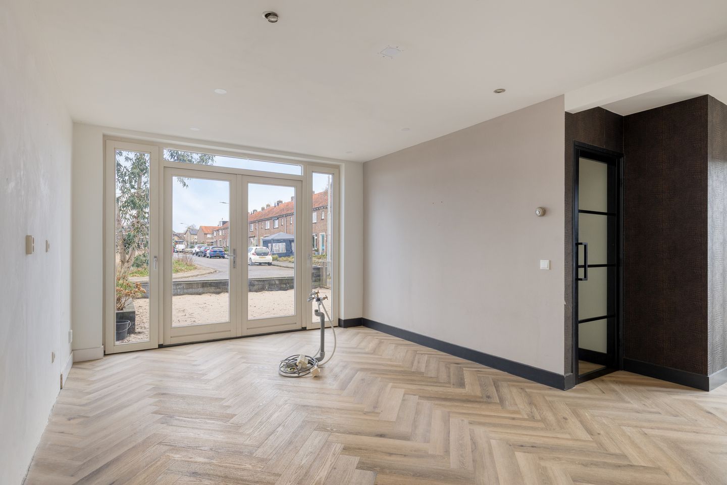 Photo 10 of Berberisstraat 12