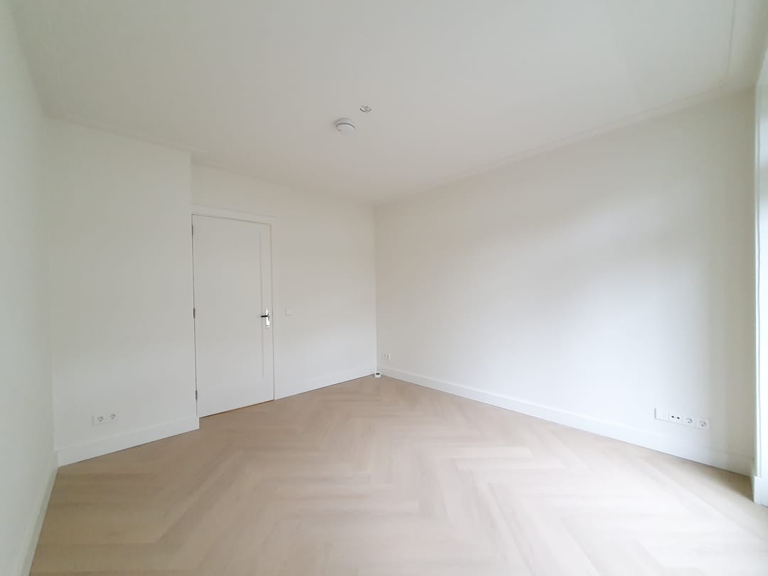 Photo 17 of Uiterwaardenstraat 346