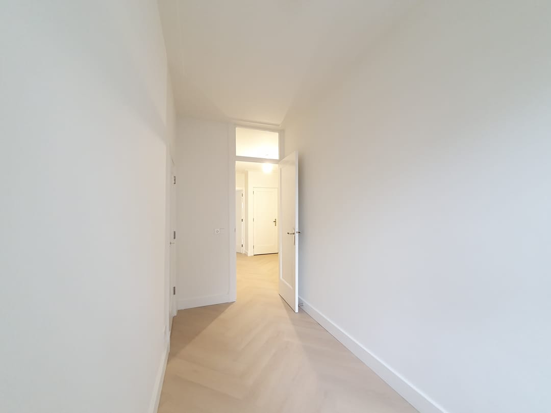 Photo 13 of Uiterwaardenstraat 346