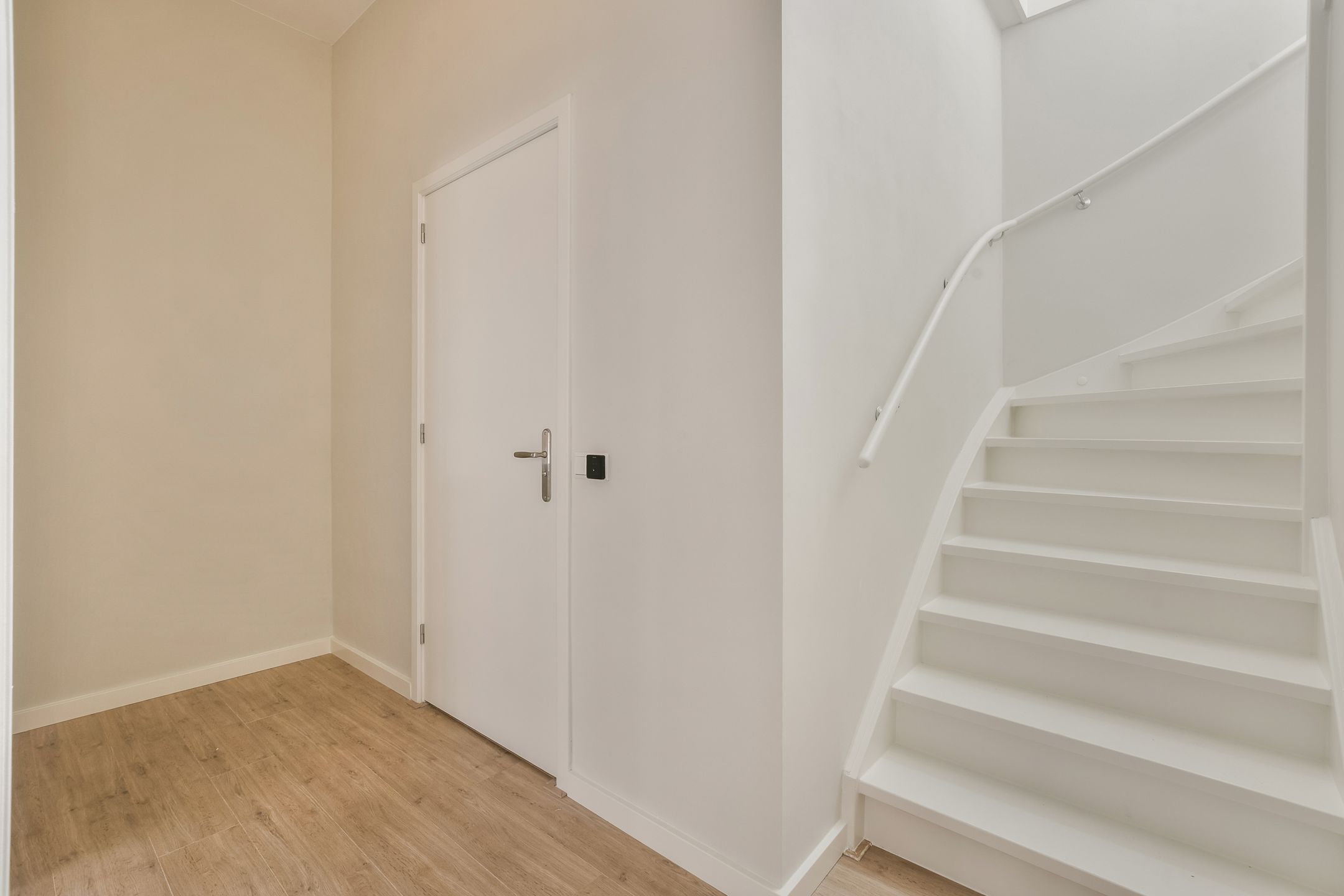 Photo 15 of Erich Salomonstraat 554
