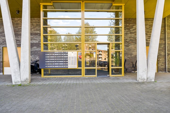 Foto 5 van Marga Klompéhof 54