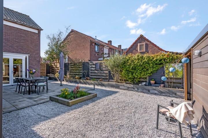 Photo 3 of Rosmolenstraat 19