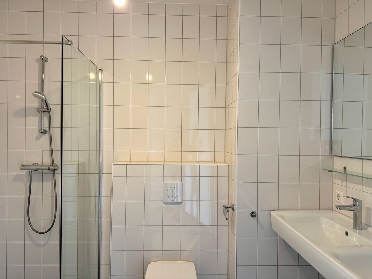 Foto 5 van Aalscholverpad 209