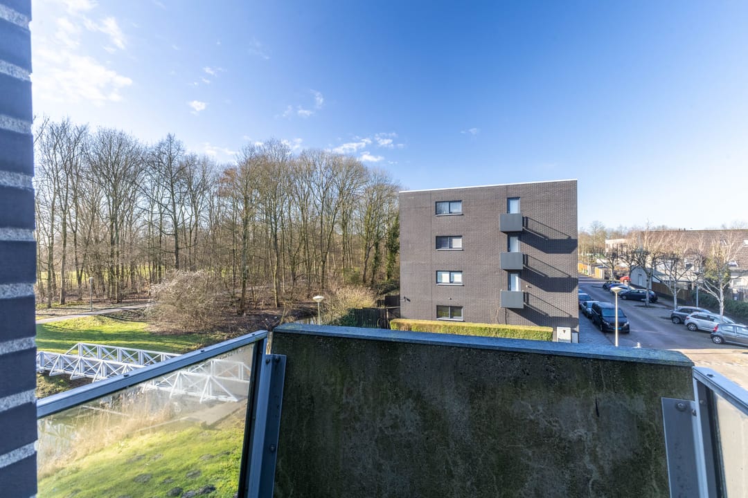 Photo 11 of Bruins Slotstraat 20