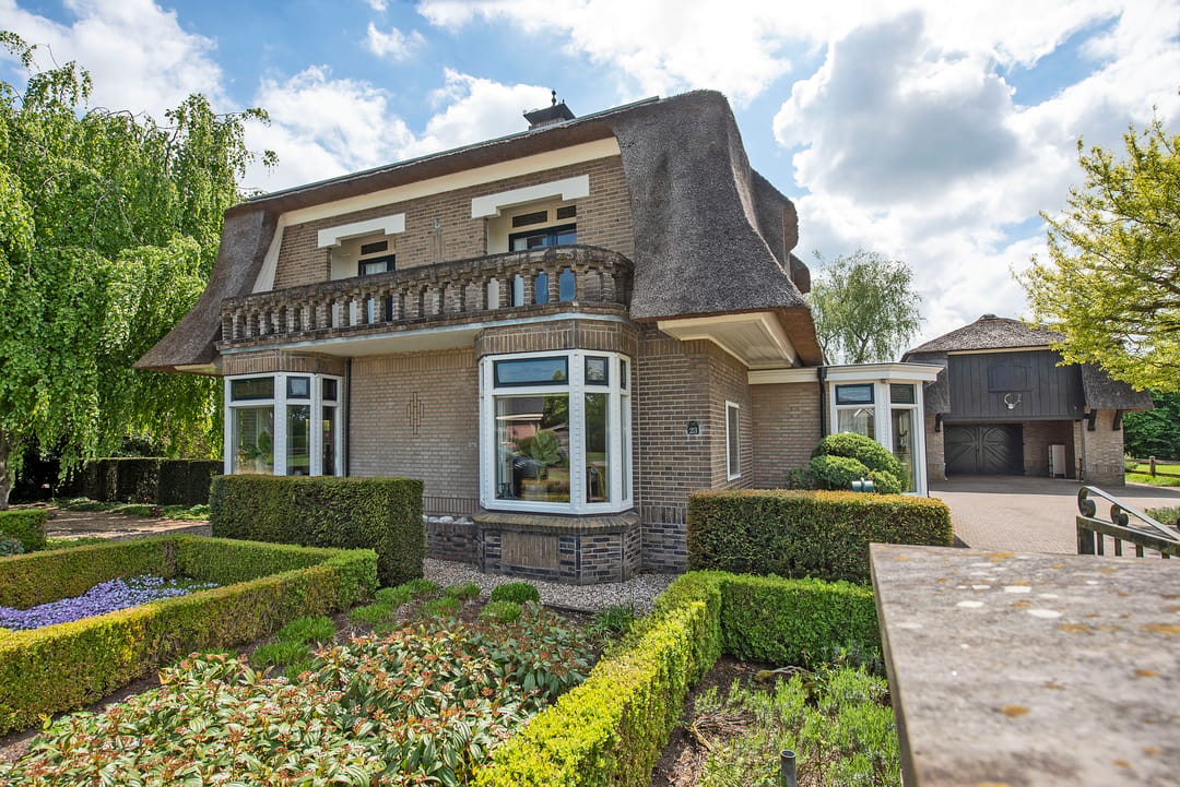 Photo 52 of Gravendijk 23