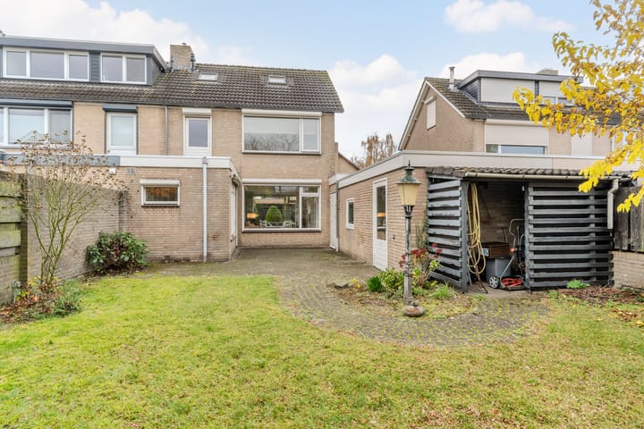 Foto 4 van Papaverstraat 6