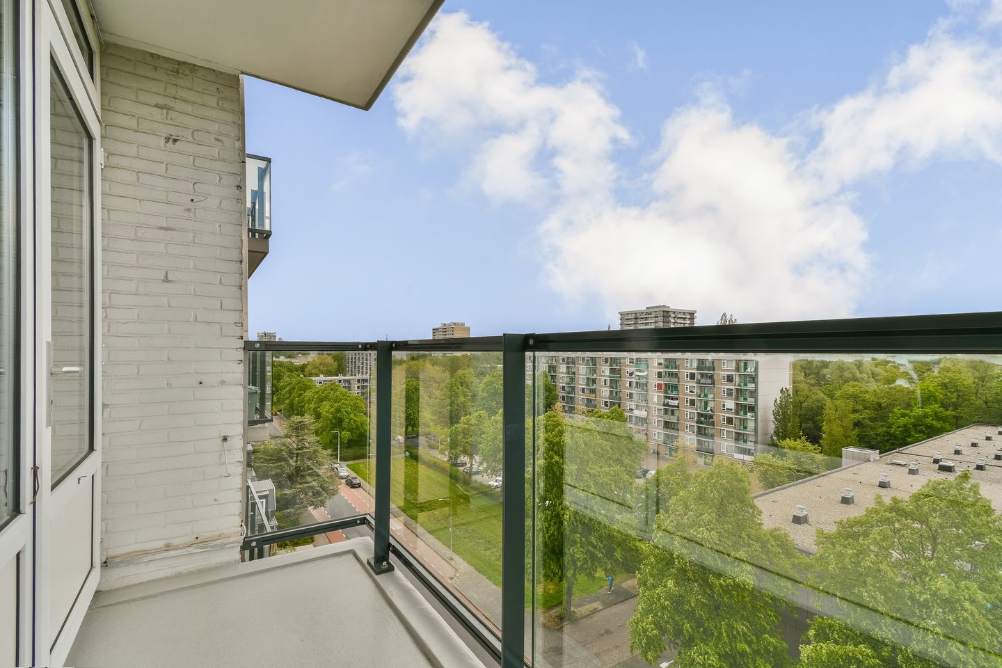 Photo 10 of Van Heuven Goedhartlaan 520