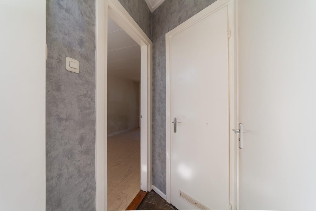 Photo 17 of Sint Willibrordusstraat 15
