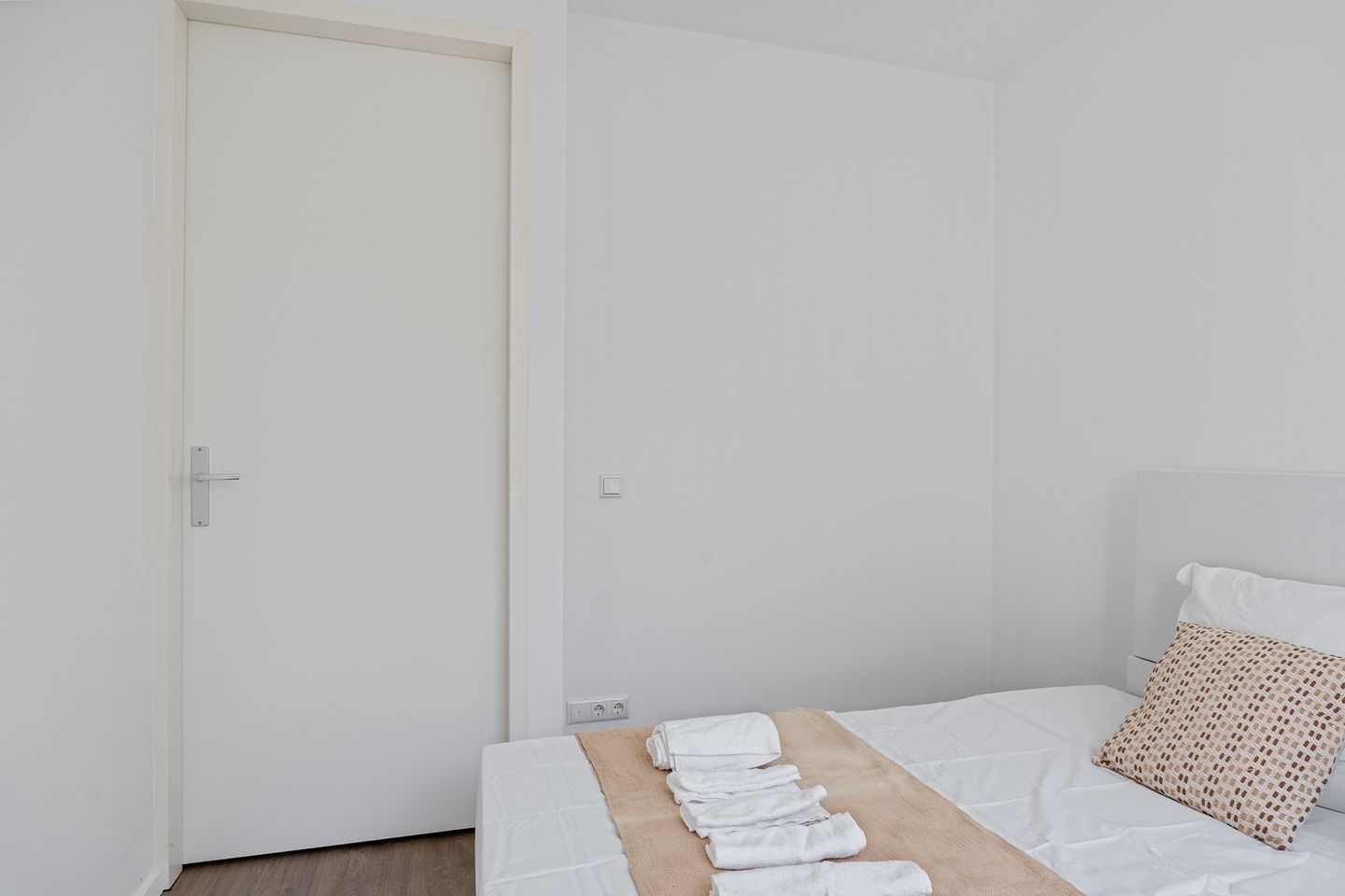 Photo 19 of Fascinatio Boulevard 886-L