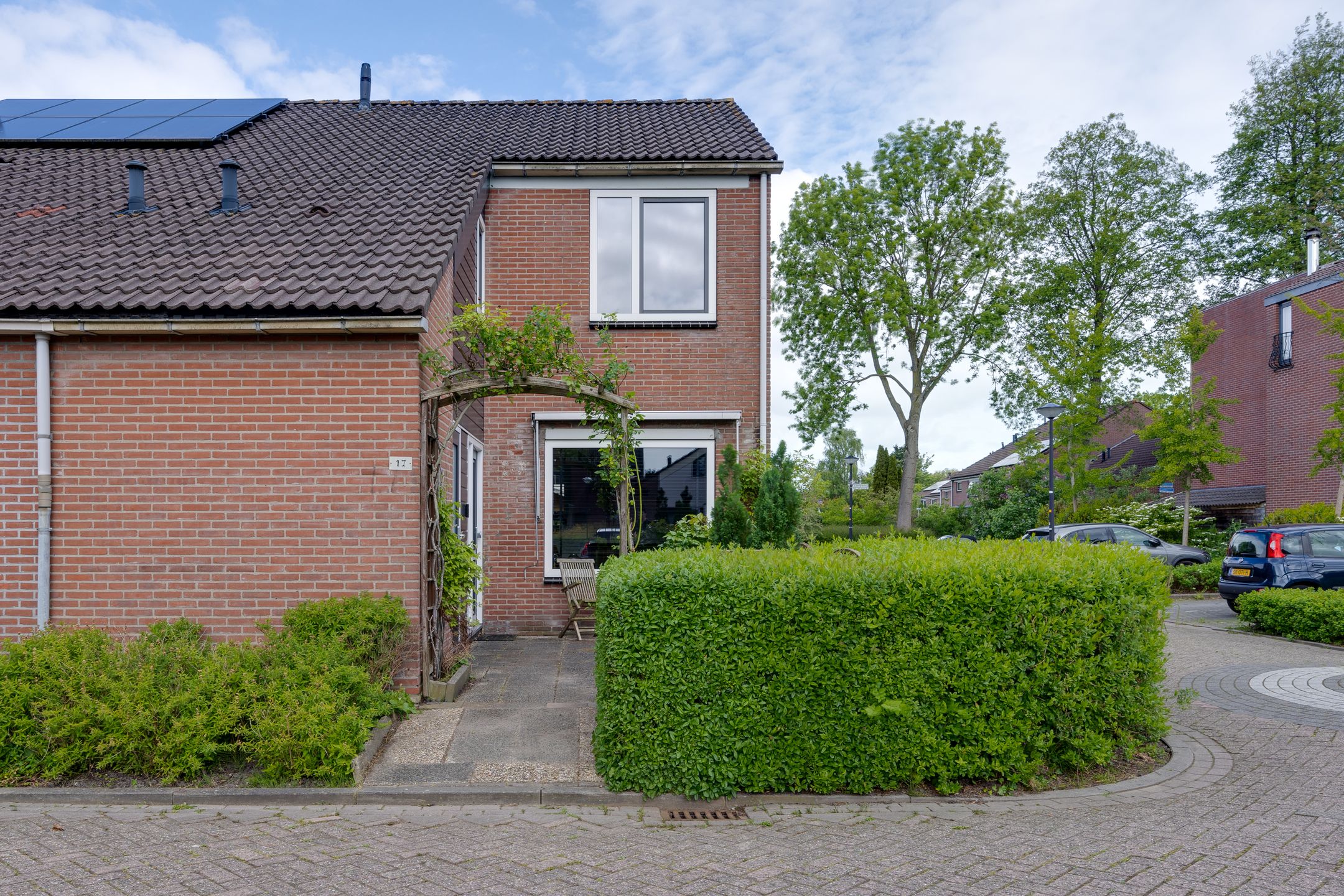 Foto 45 van Korund 17