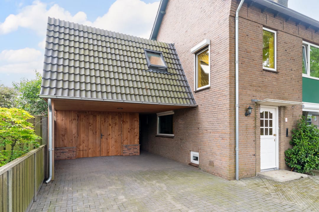 Photo 62 of Veenstraat 28