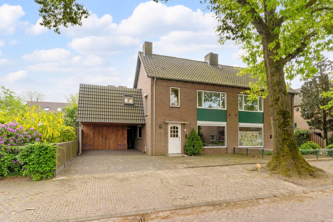 Photo 1 of Veenstraat 28
