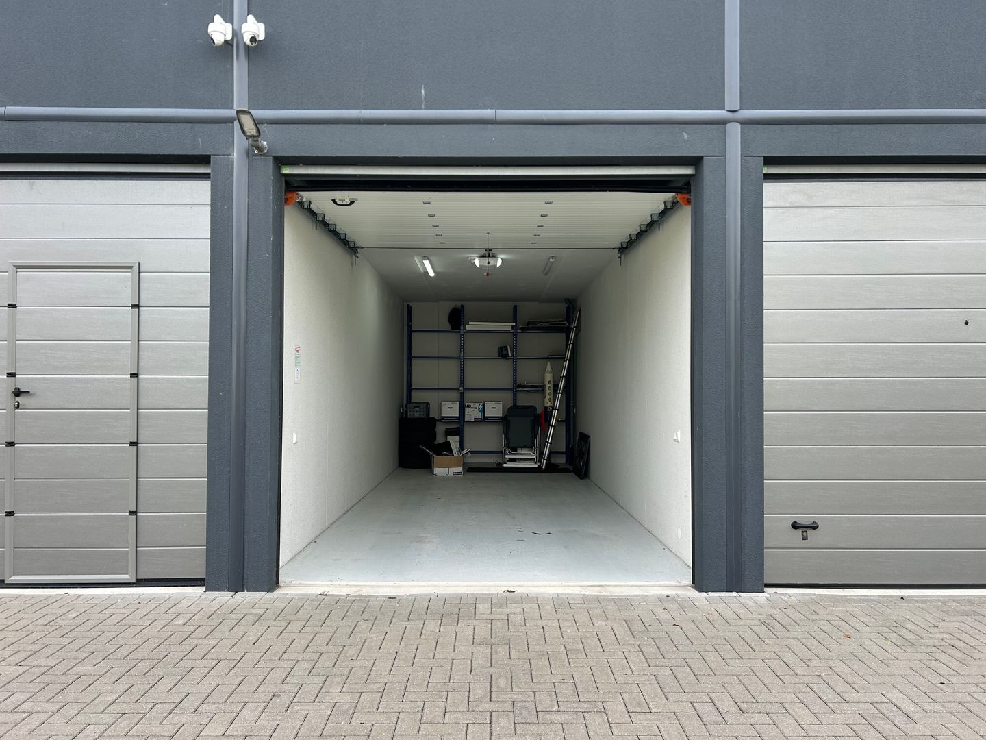 Bekijk foto 1 van Titaniumweg 134