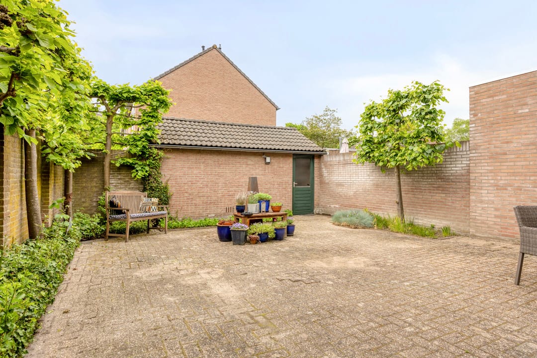 Photo 47 of Roosje Vosstraat 55