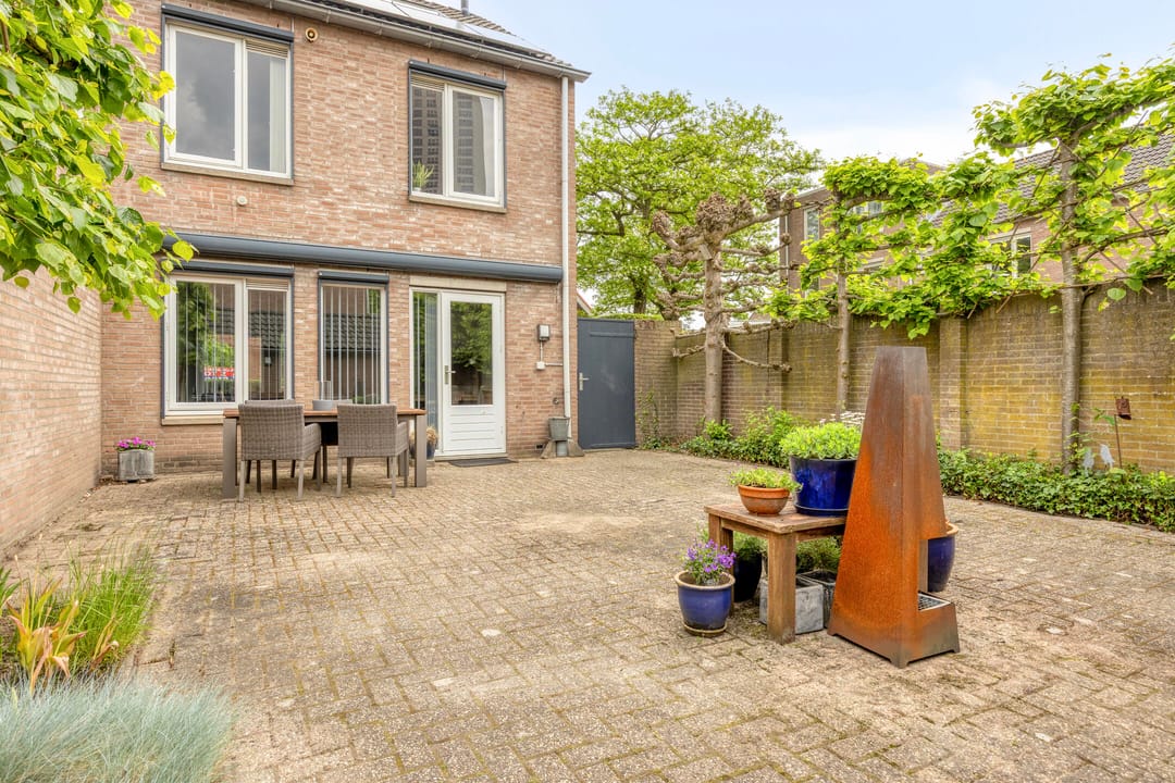 Photo 7 of Roosje Vosstraat 55