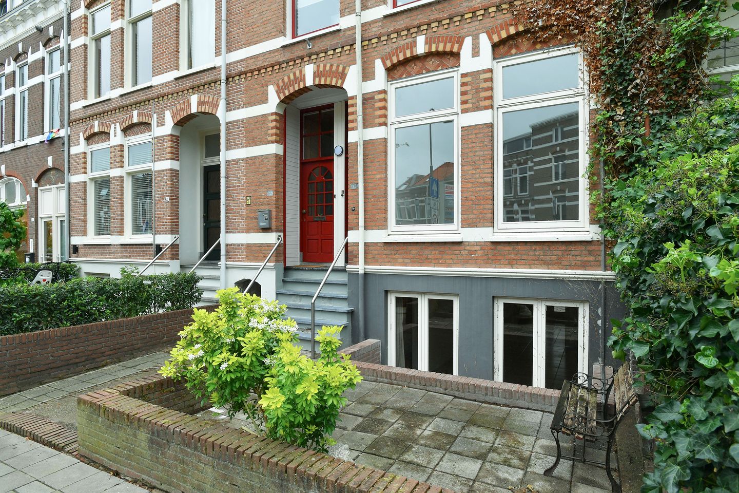 Foto 44 van Staringstraat 79