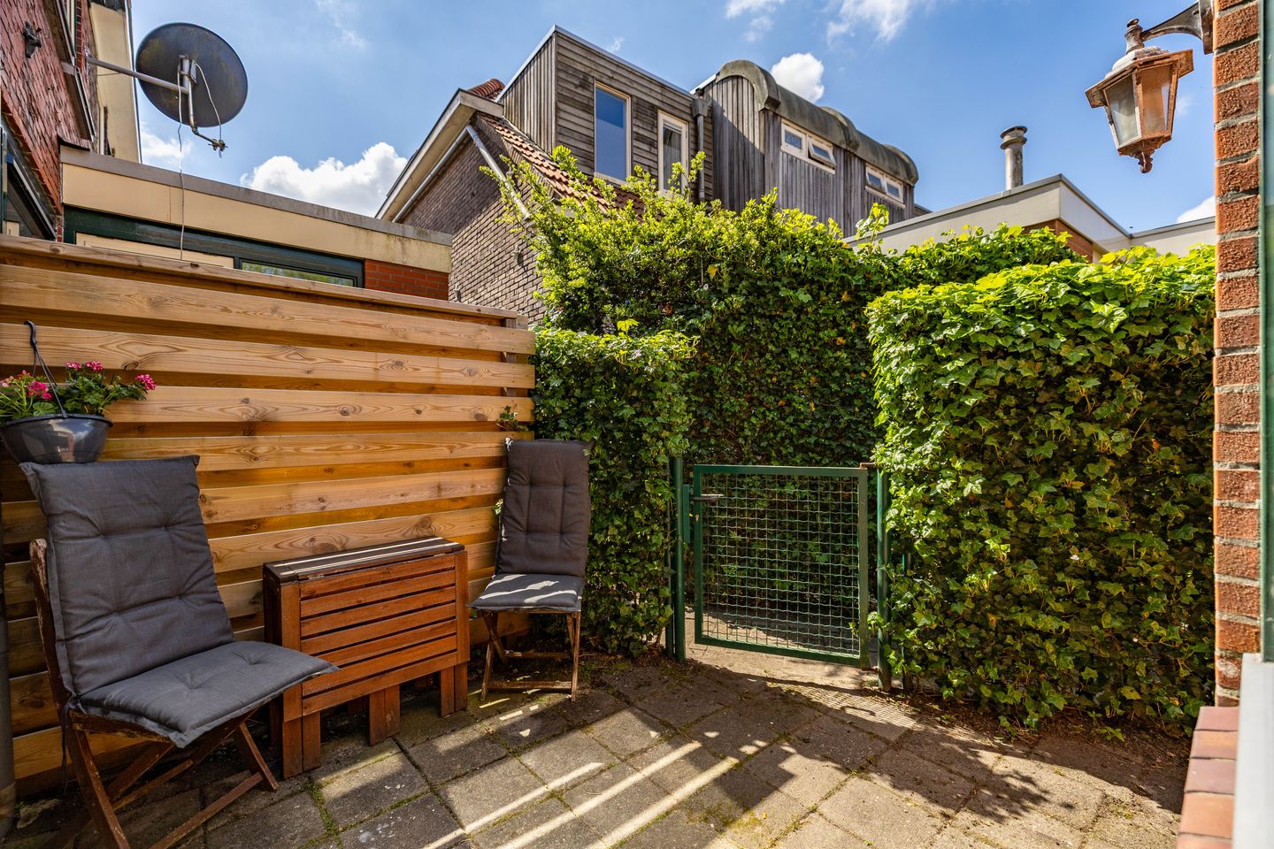 Photo 4 of Laurierstraat 38
