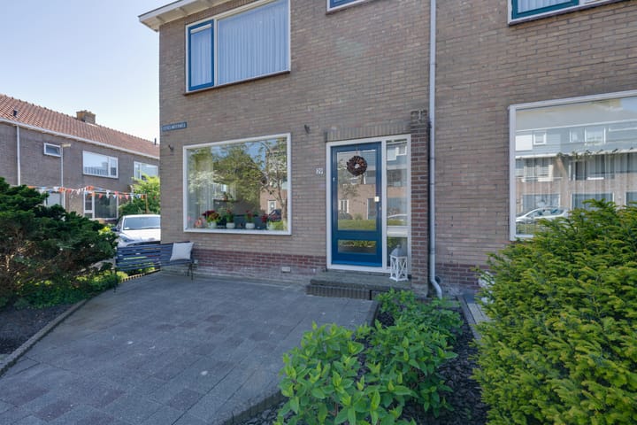 Hoekwoning te koop: IJsselmeerweg 29, Marken