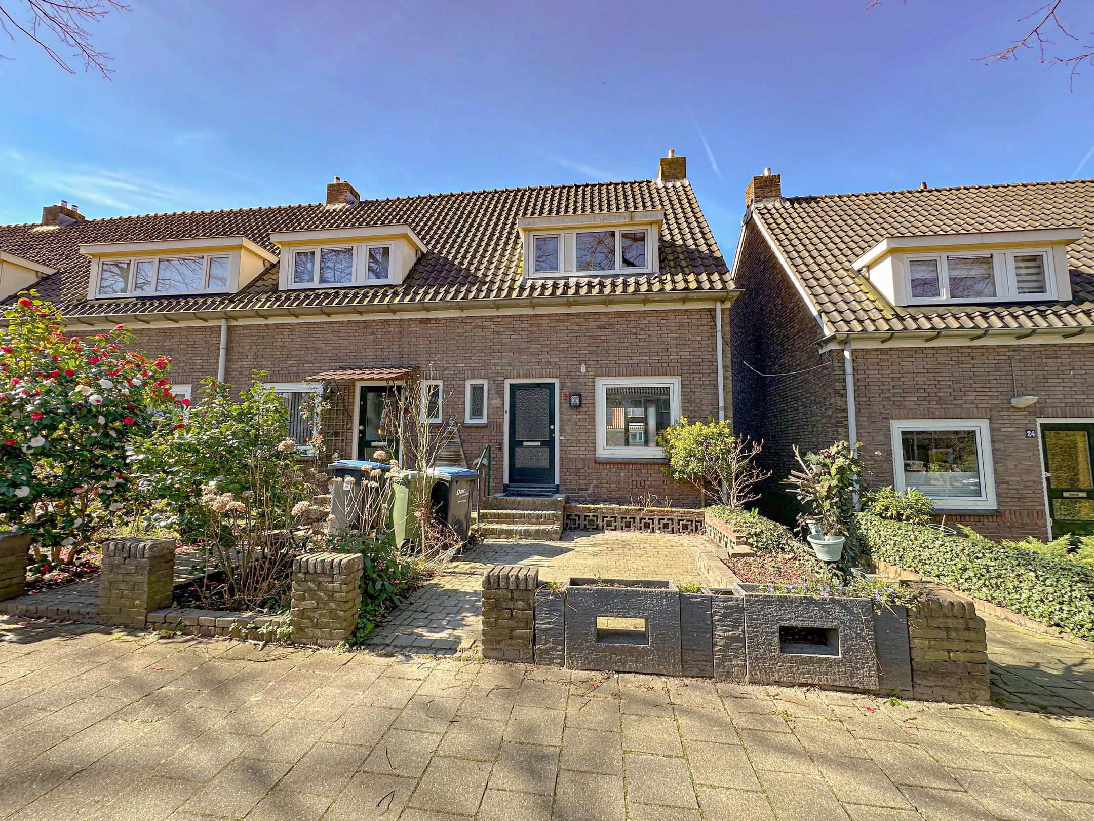 Photo 24 of Elzenstraat 26