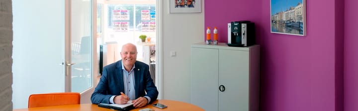 office-banner
