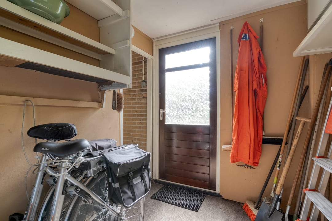 Photo 46 of Professor Waterinkstraat 4