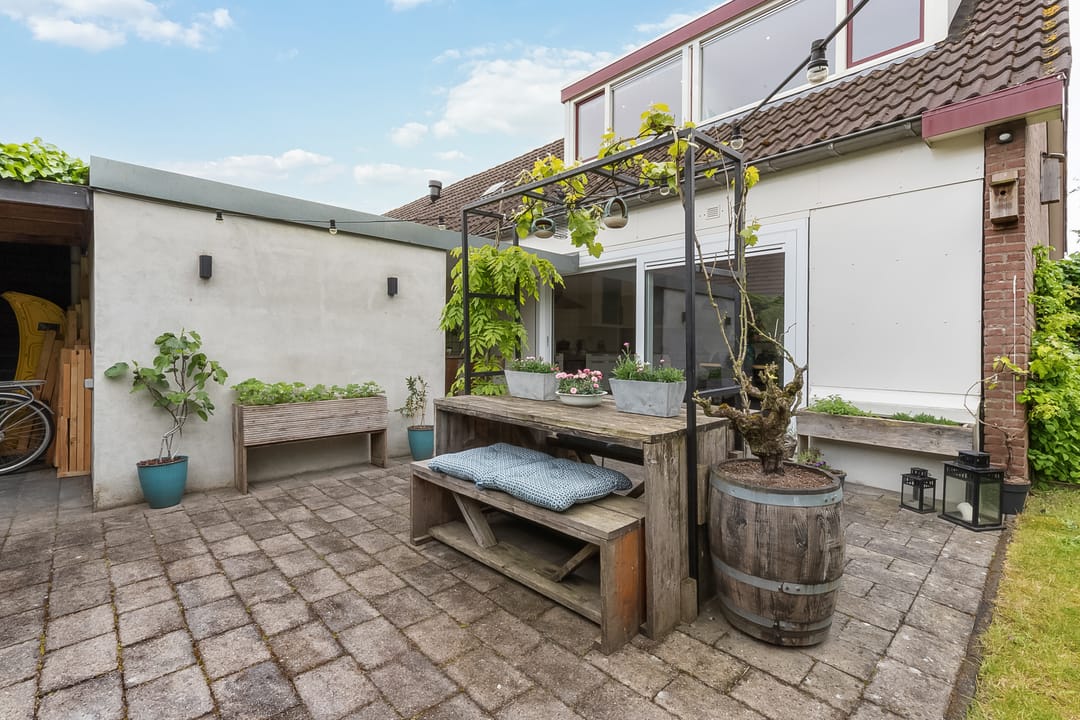 Photo 31 of Vivianestraat 2