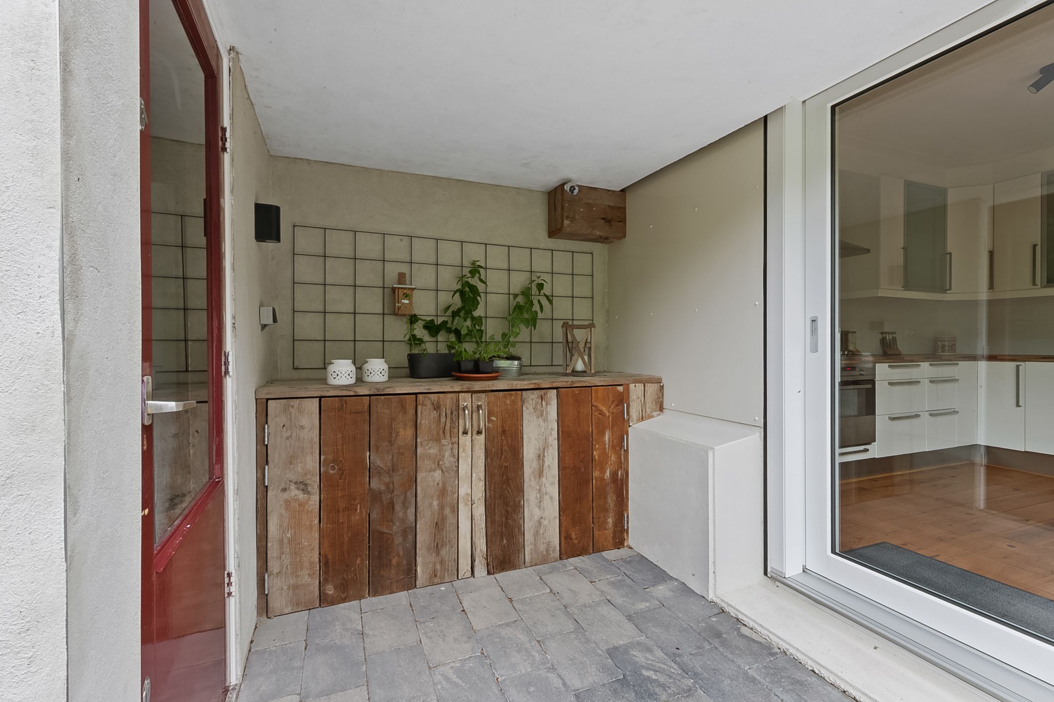 Photo 27 of Vivianestraat 2