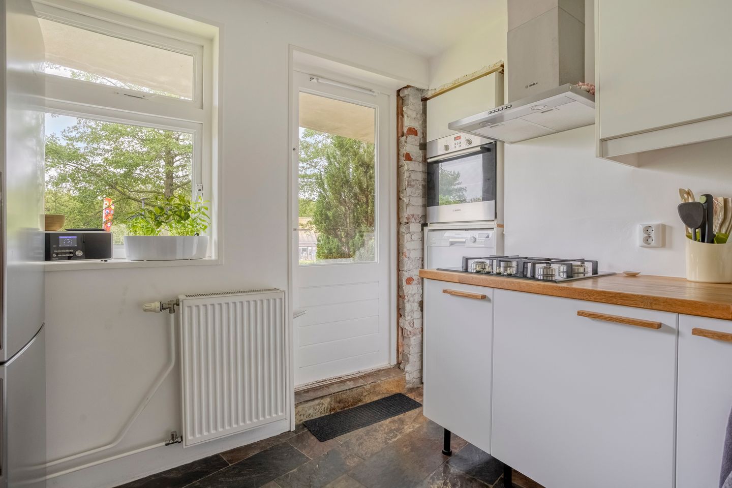 Photo 10 of Molukkenstraat 46