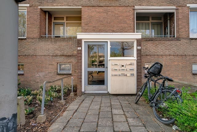 Foto 16 van Lange Wal 24-2