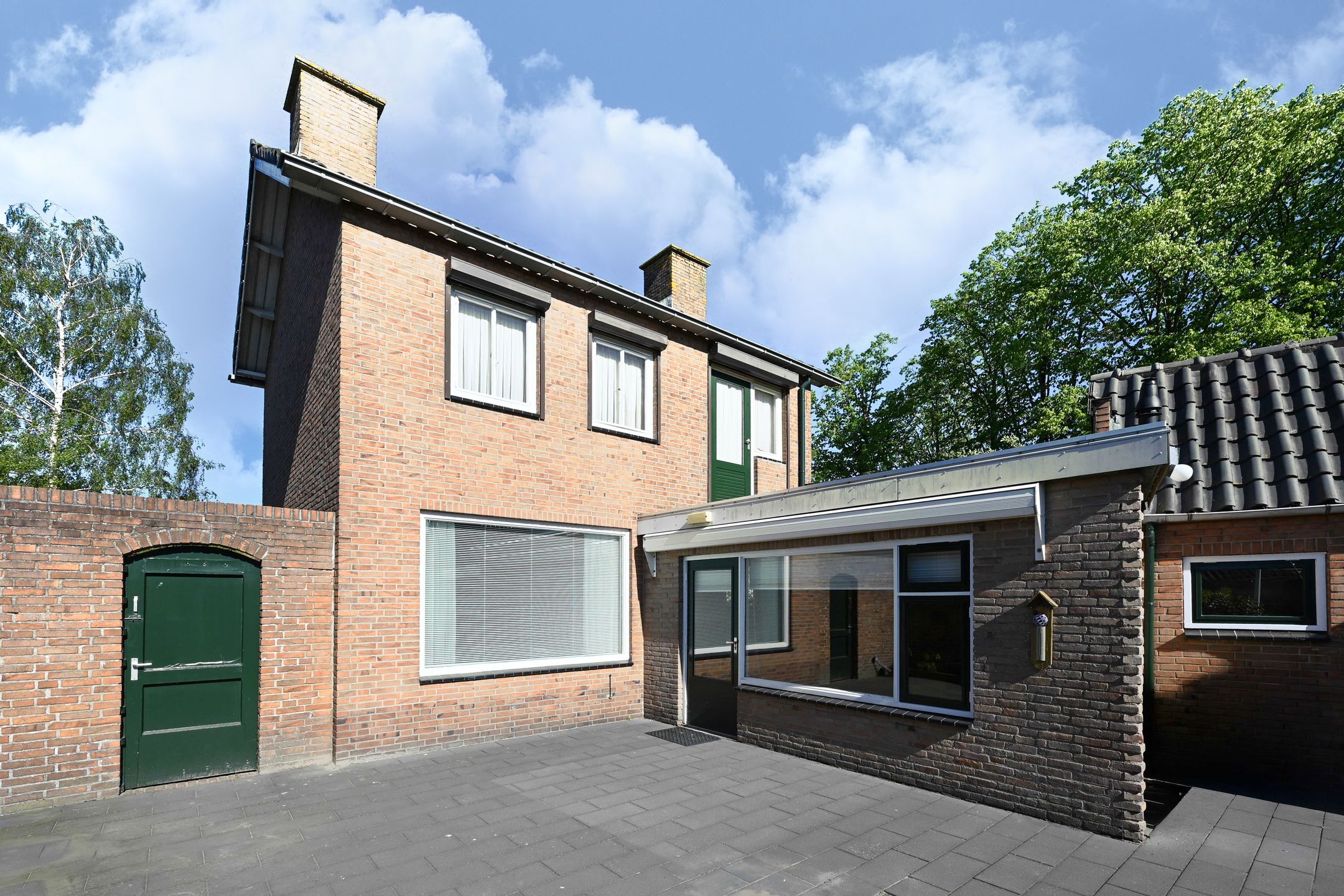 Detached Family Home with Renovation Potential in Hoeven — 18