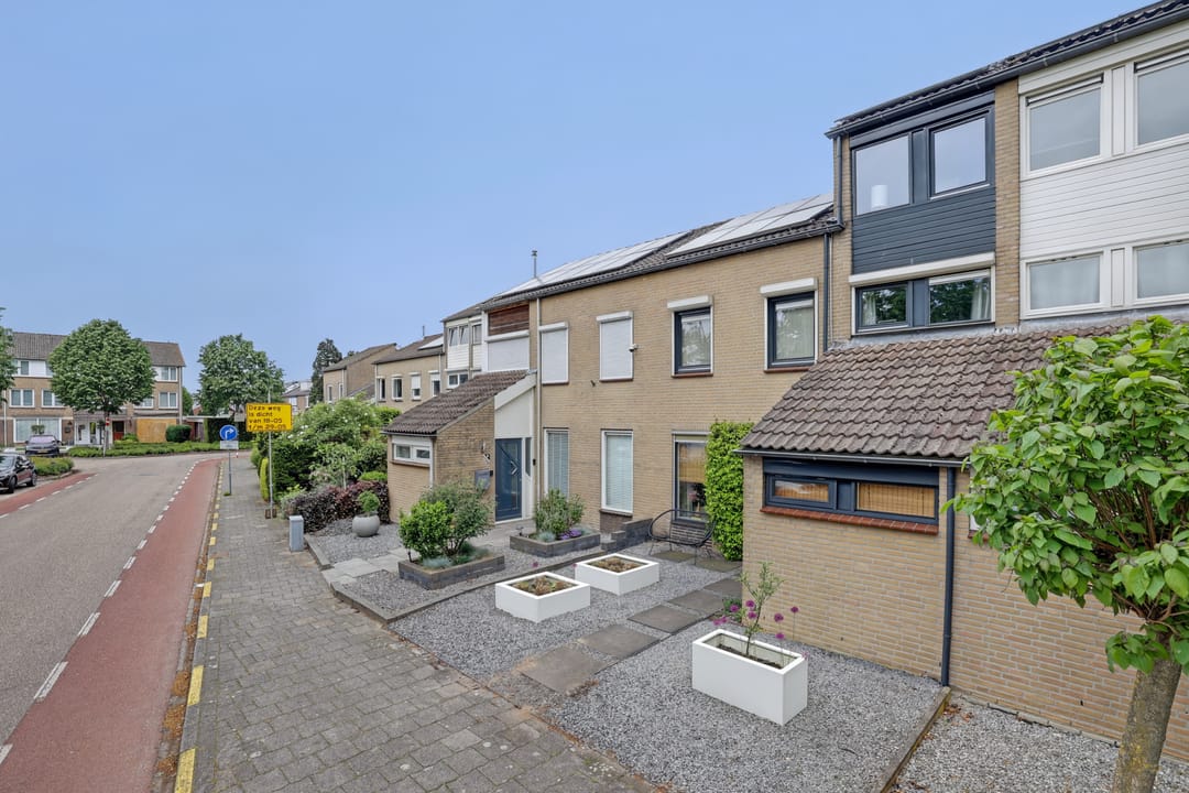 Photo 31 of Prof. Struyckenstraat 12