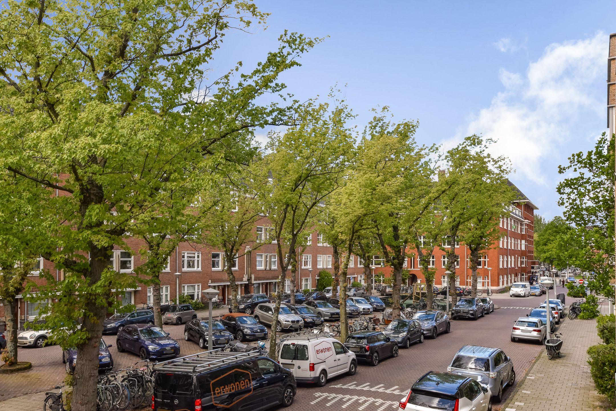 Corner Apartment with Southwest-Facing Balcony in Amsterdam South — 9