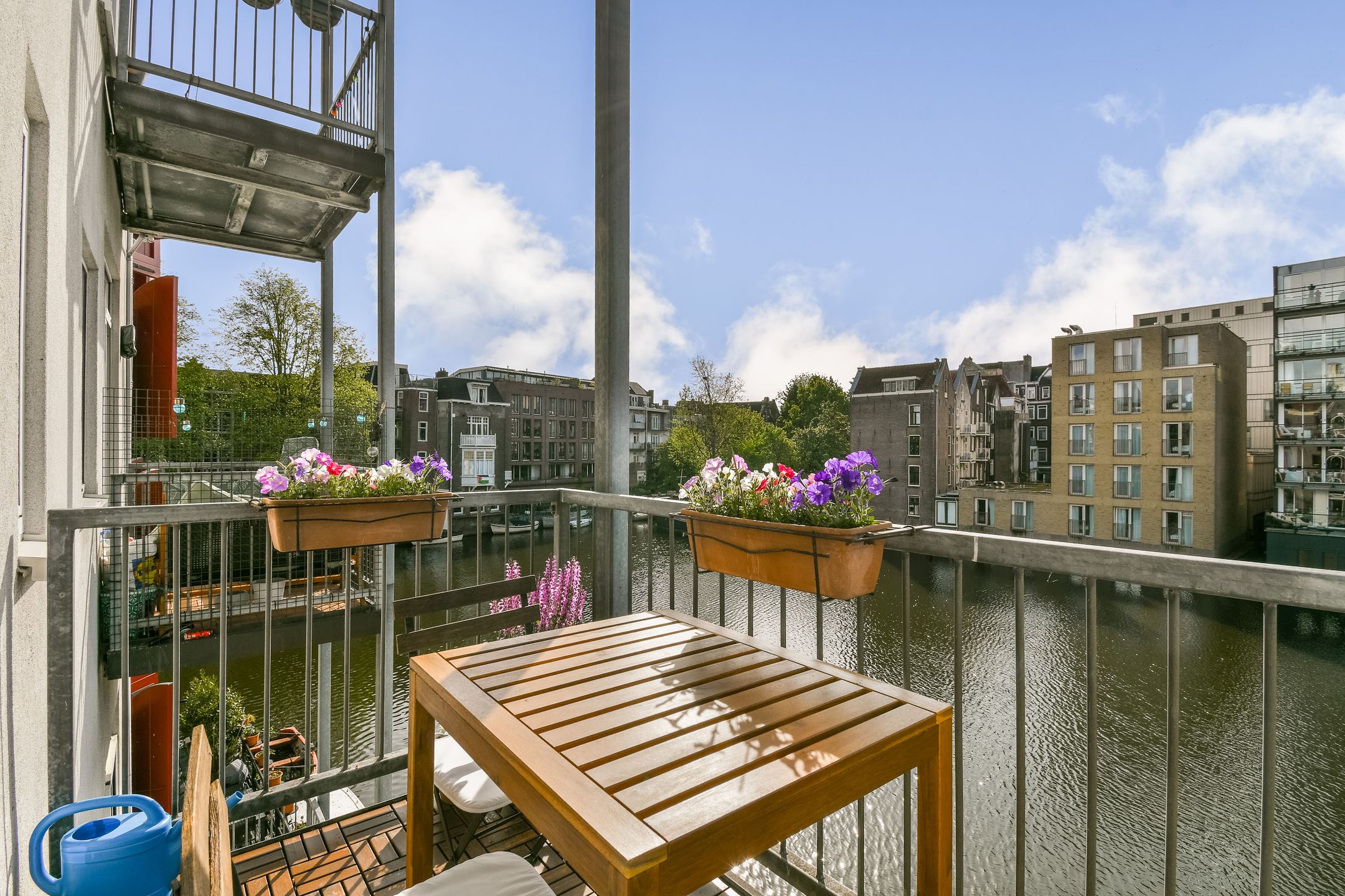 Photo 12 of Nieuwe Uilenburgerstraat 3-K