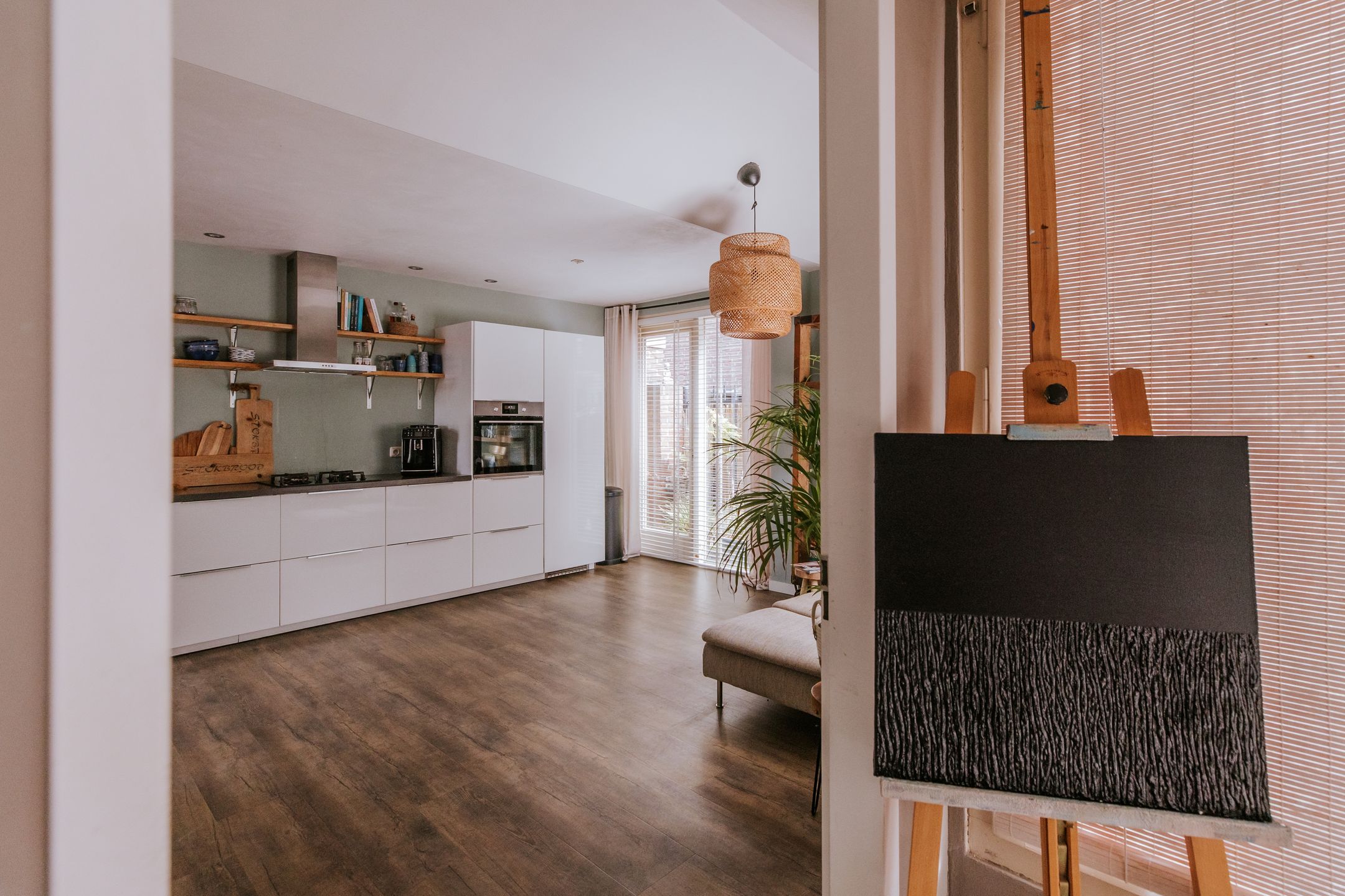 Charming Corner Home with West-Facing Garden in Popular Roerzicht — 12