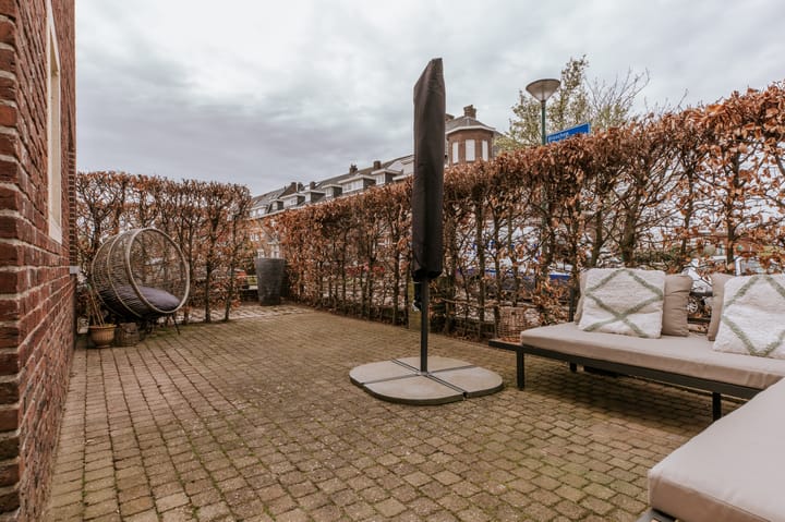 Photo 4 of Graaf Reinaldstraat 22