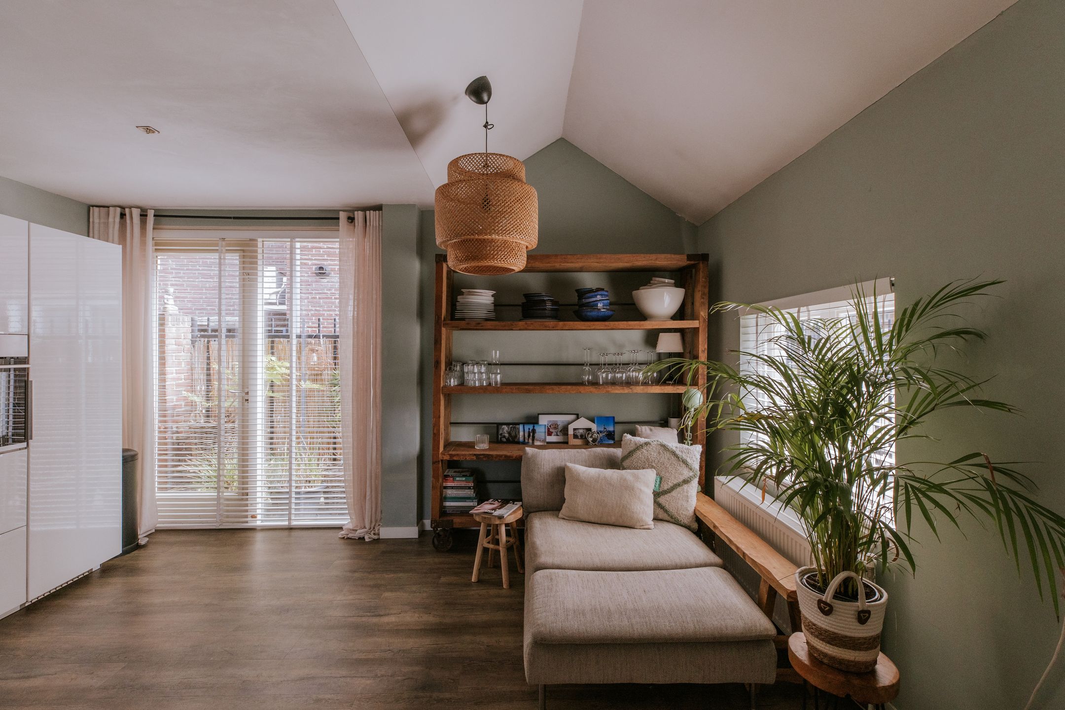 Charming Corner Home with West-Facing Garden in Popular Roerzicht — 21